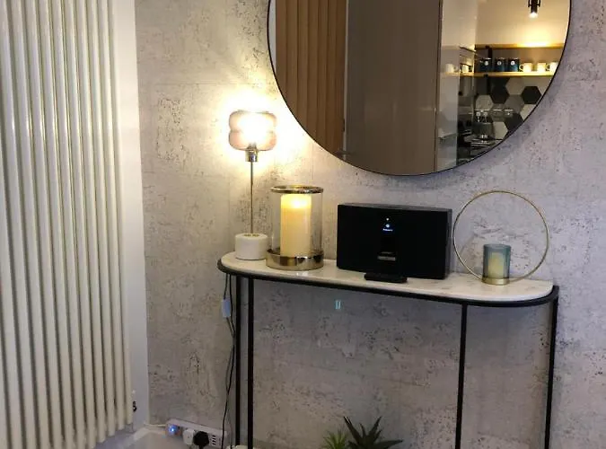 Chapel Penthouse شقة *